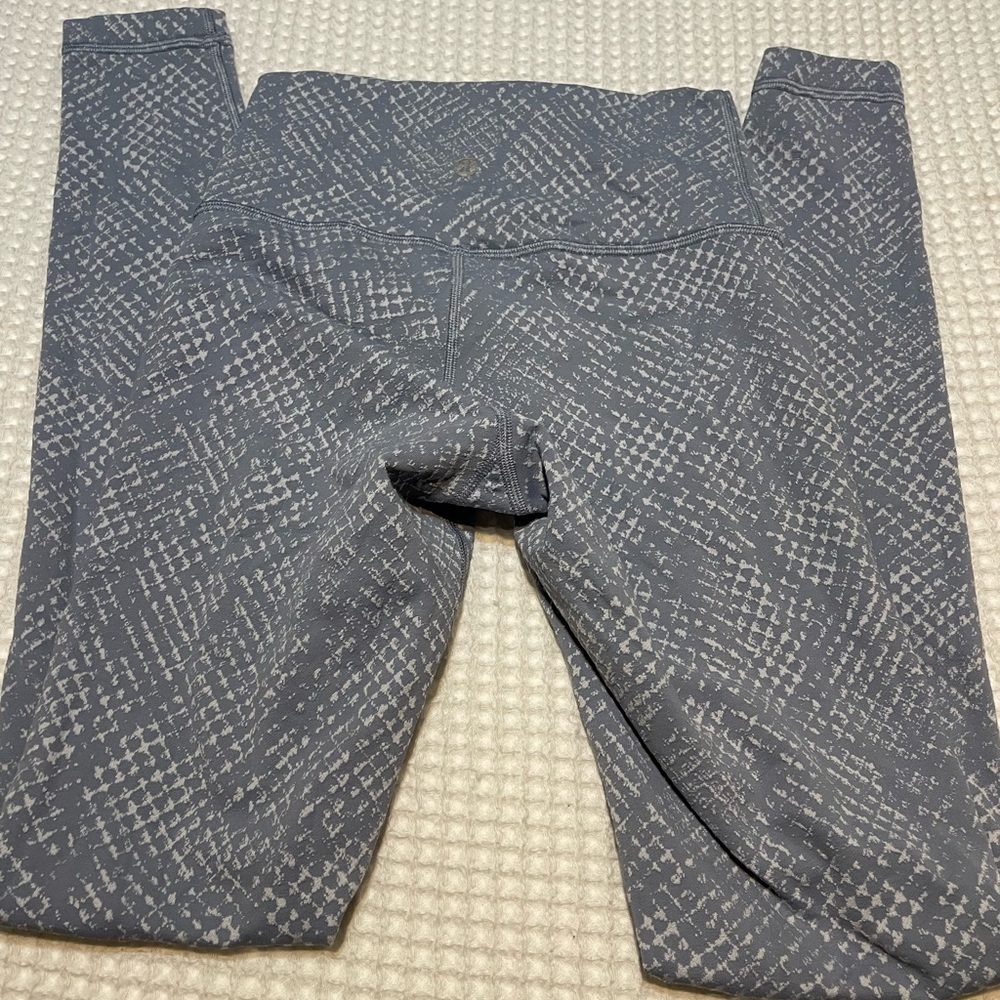 NWOT Lululemon Athletica Leggings - Picture 4 of 5